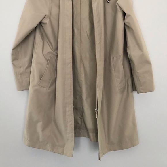 Travelsmith beige windbreaker trench coat - Picture 8 of 11